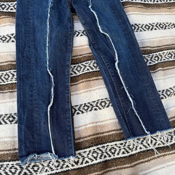 Women's Levi's Dark Blue Denim Custom Made Stitched Layered Jeans Sz 26 x 23.5 - Picture 2 of 9